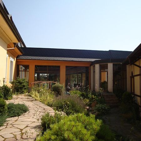 Lazne Evzenie Hotel Klášterec nad Ohří Екстериор снимка